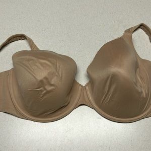 Victoria’s Secret 40DD bra